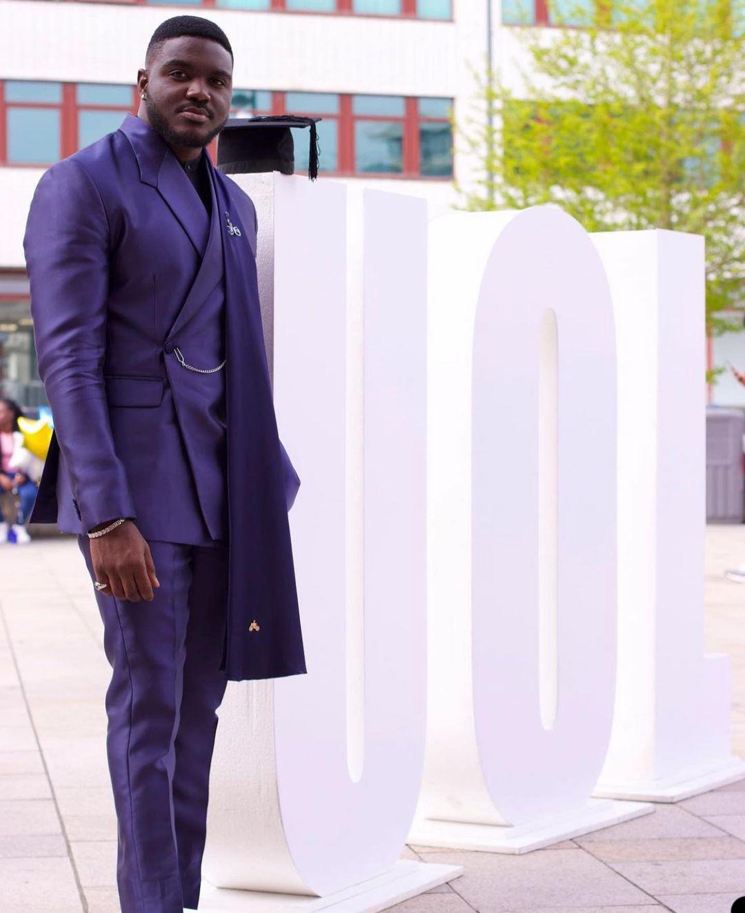 Men Formal Wear Purple - สีม่วงซาตินผู้ชายชุด 2 ชิ้นยาวLapel Blazer + กางเกงตรงกางเกงสํานักงานอย่างเป็นทางการแจ็คเก็ตงานแต่งงานเจ้าบ่าวTuxedoที่กําหนดเอง