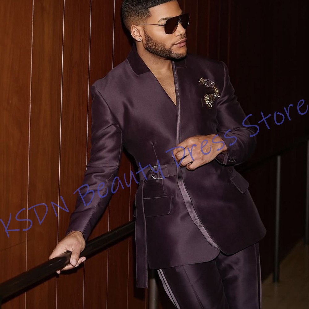 Men Formal Wear Purple - ชุดสูทผู้ชายผ้าซาตินสีม่วงหรูหราสองชิ้น (เสื้อแจ็คเก็ต+กางเกง) พร้อมเข็มขัดสำหรับชุดงานเลี้ยงตอนเย็นอย่างเป็นทางการ ชุดทำงาน